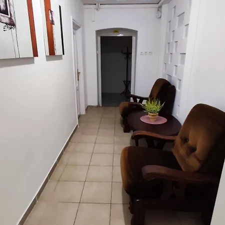 Guest house Okszi Vendeghaz